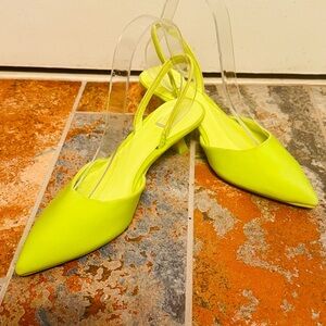 ☘️Never worn! Neon Lime Green Open Edit Nordstrom Slingback Pointed toe Heels!
